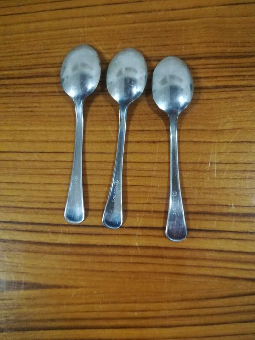 łyżeczki do herbaty z PRL. Inox   18/C