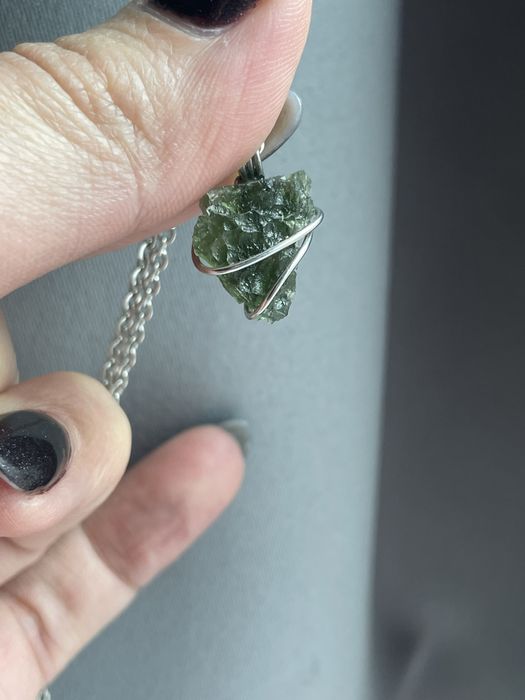 Naszyjnik z moldawitem stał nierdzewna Mołdawit certyfikowany