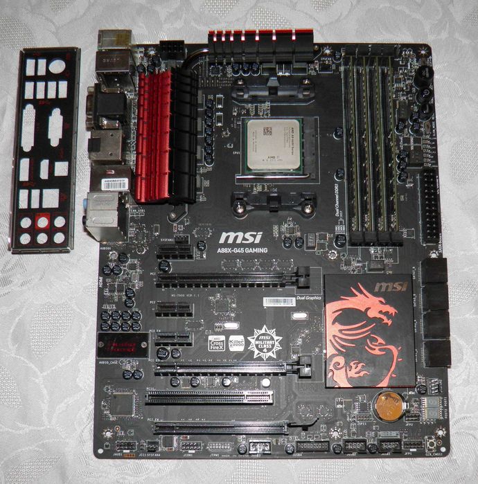 Socket FM2 MSI A88X-G45 GAMING + A8-6600K+4*4gb DDR3
