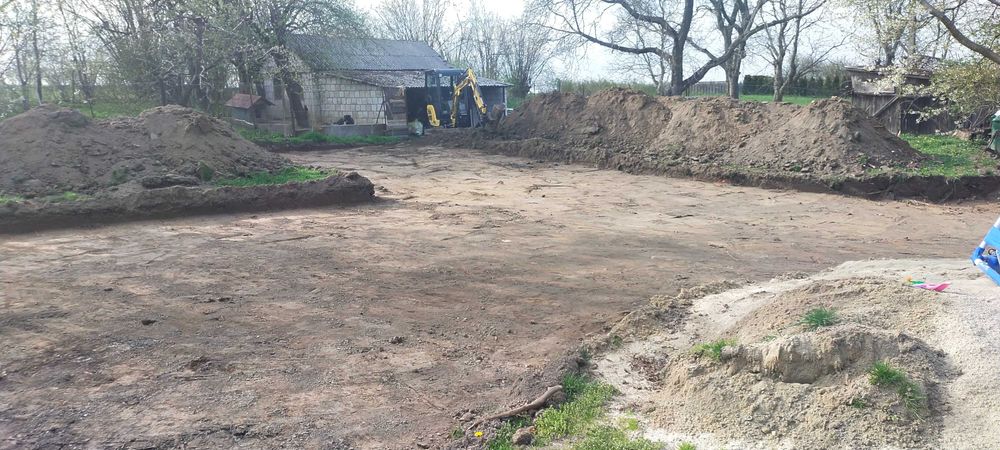 Usługi minikoparką, wiertnica, minikoparka, koparka, przeciski kretem