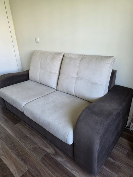 Sofá 3 lugares e 2 poltronas como novos