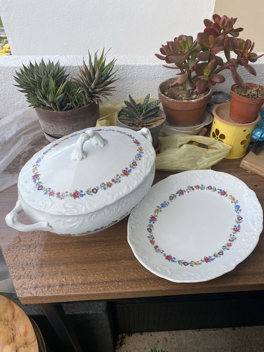 Conjunto SPAL – Taça com tampa + prato (estado irrepreensível)