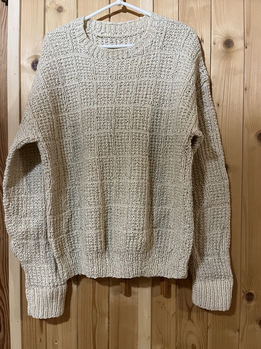 Piękny ręcznie robiony sweter