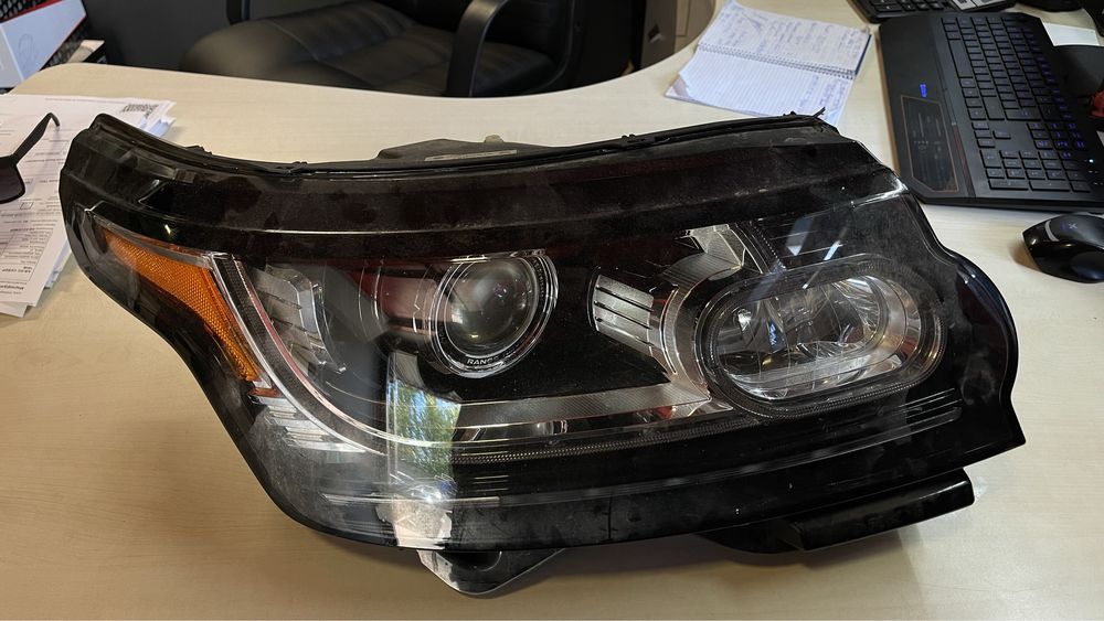 Range Rover L405 передні фари