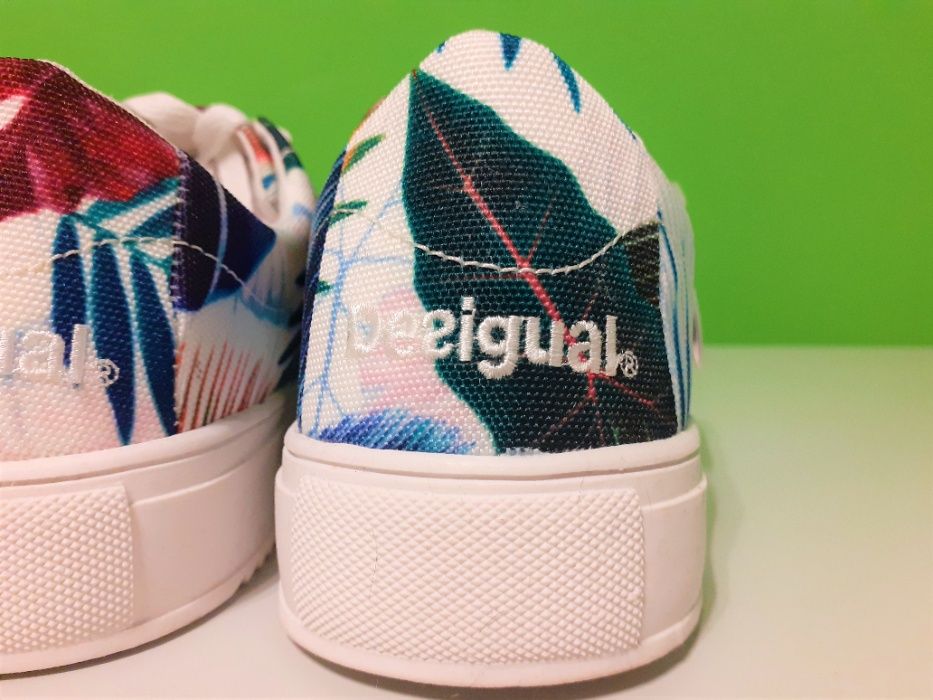 Sneakersy damskie Desigual 39