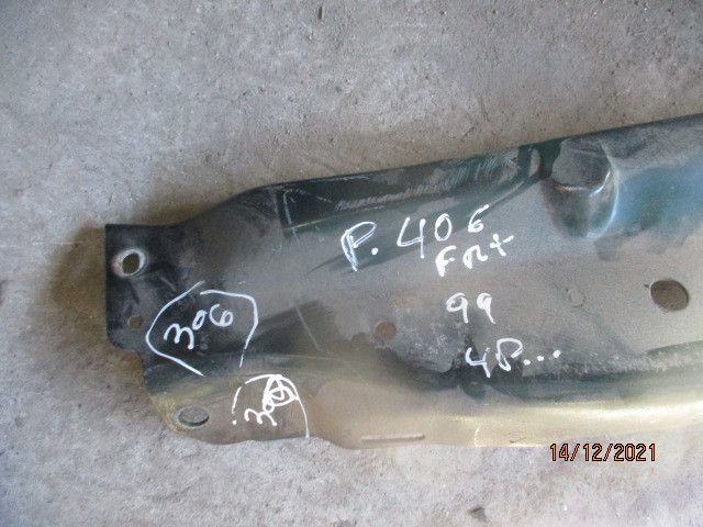 Frente em fibra ou chapa PEUGEOT 406 (8B)