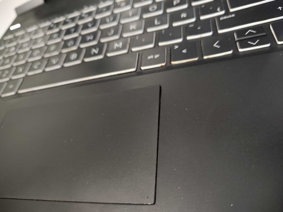 HP pavillion gamer AMD ryzen 5 3550H 20gb RAM placa de video NVIDIA 1050 3GB