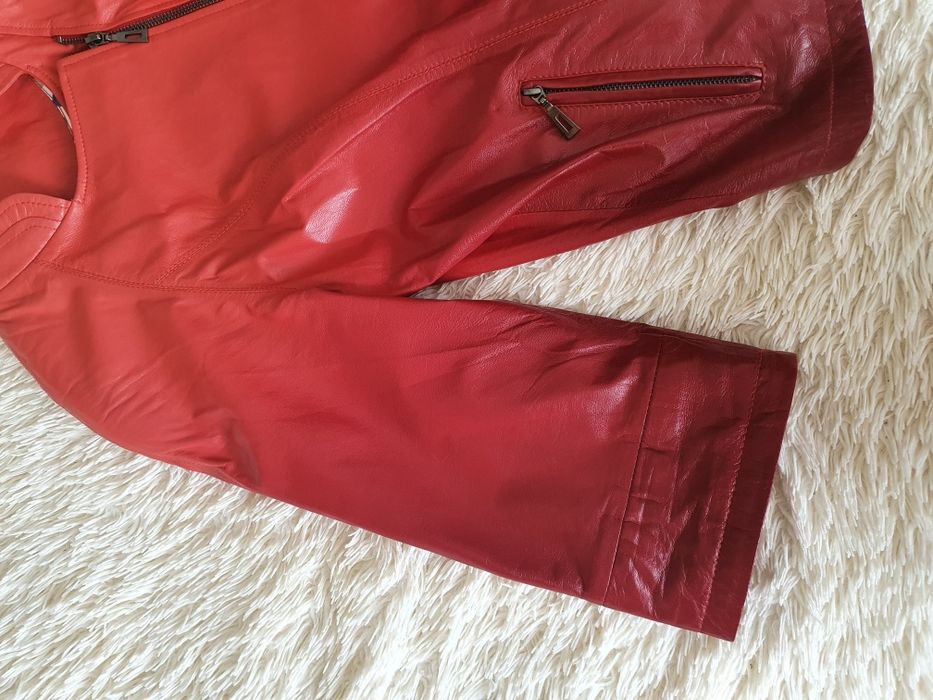 Фирменная куртка кожаная