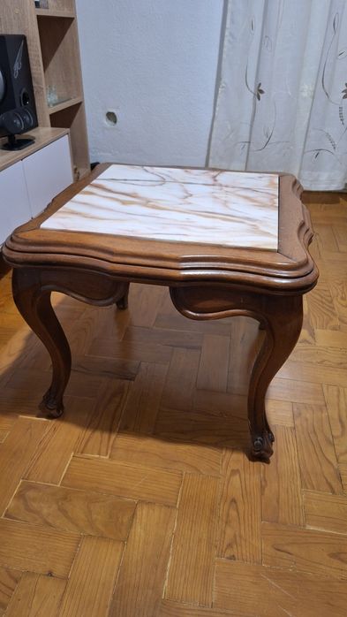 Mesa de centro Em madeira