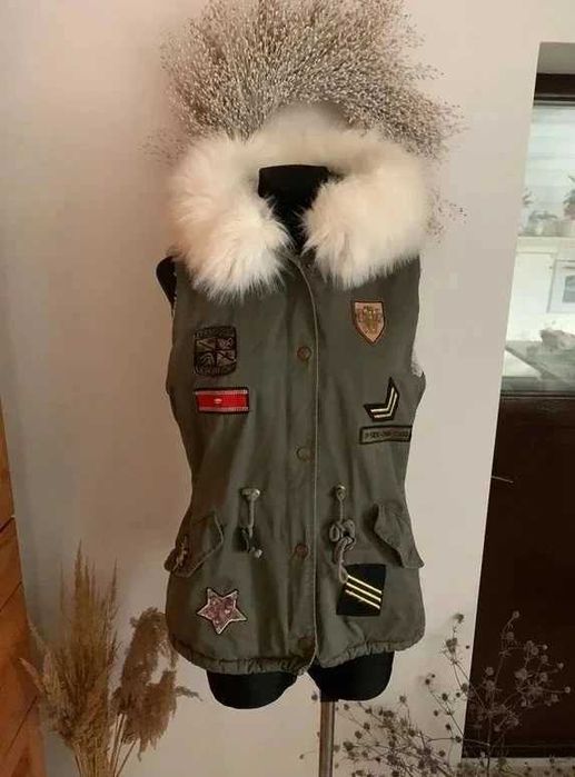 Kamizelka bezrękawnik z naszywkami unikat S y2k