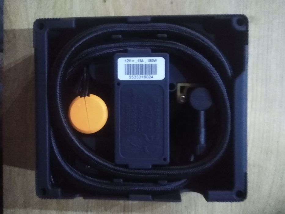 Kompresor samochodowy Continental 12 v