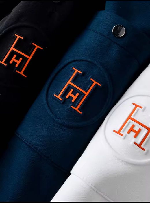 Стильний чоловічий костюм в стилі Гермес