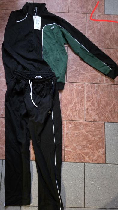 Dres Lacoste rozmiar M