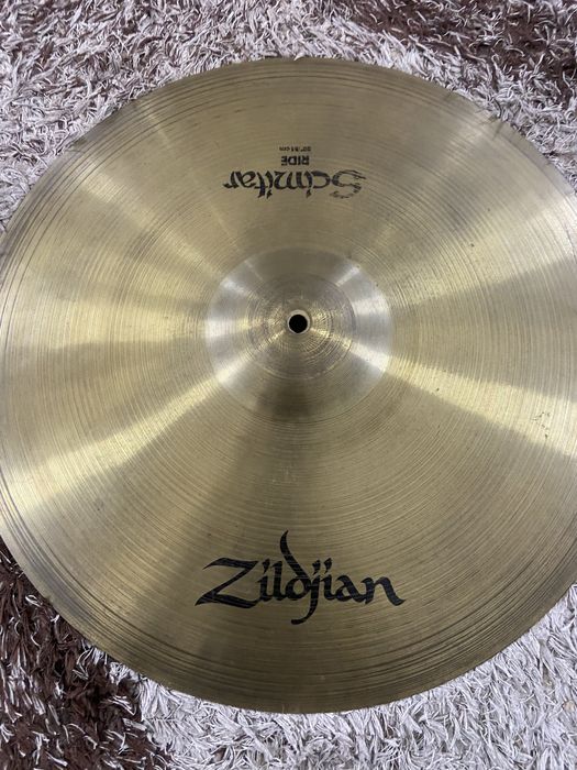 Pratos  em perfeitas condições