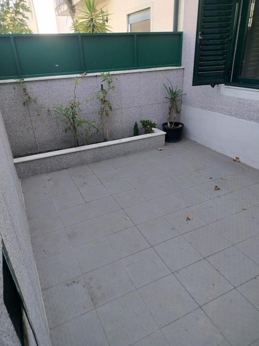 Casa moradia zona de Ramalde Porto