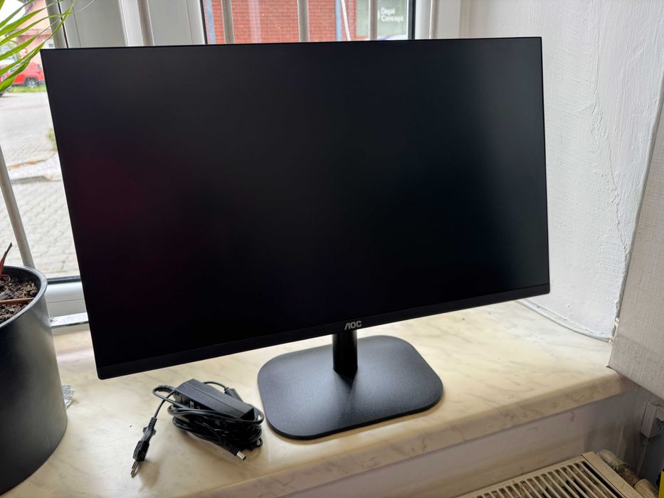 (24) Monitor AOC 27B2H