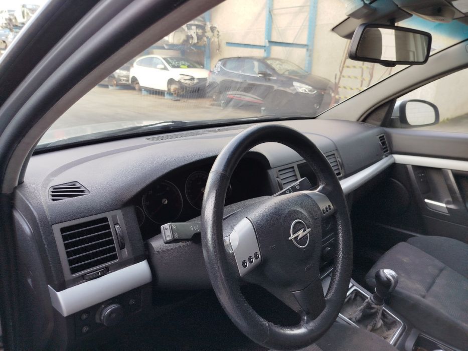 Tablier OPEL Vectra C GTS