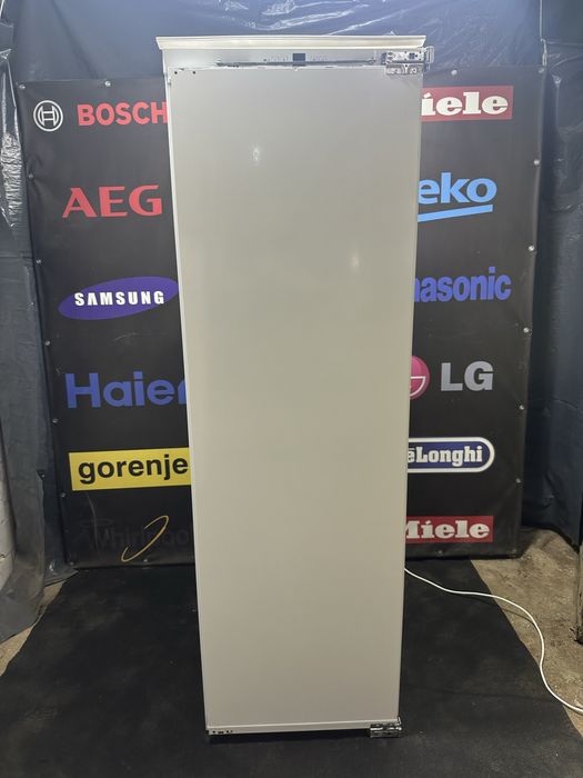 Вбудований холодильник Liebherr /284 л /BioFresh/A+++/PowerCooling