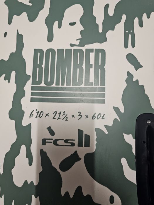 Softech Bomber 6’10 60L – Top para apanhar muitas ondas