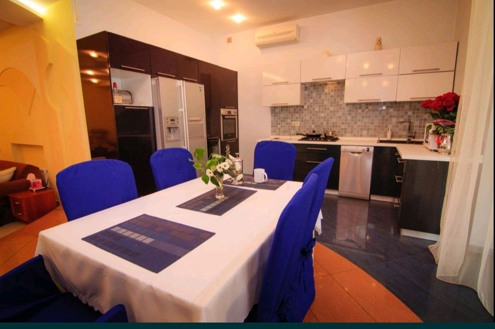 Аренда 5-ком Дом с УБЕЖИЩЕМ, Бассейном  Дача Ковалевского 10 соток