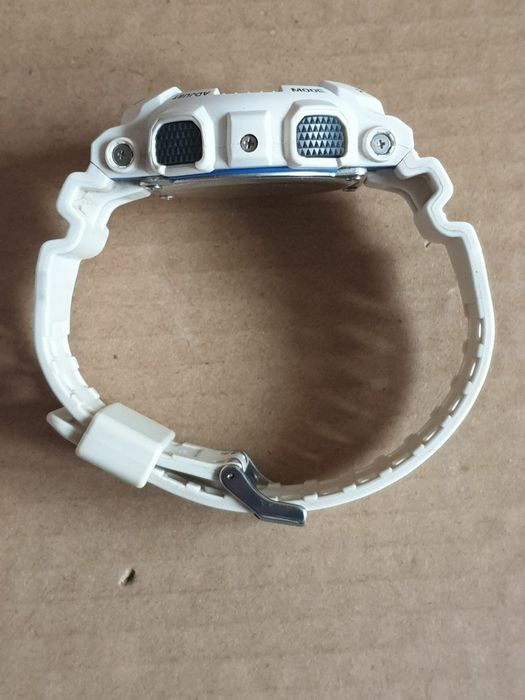 Часы Casio G-Shock GA 100B