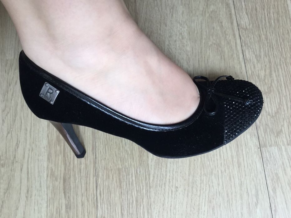 Replay - Sapatos Pretos veludo com brilhantes, n. 38 - Novos!