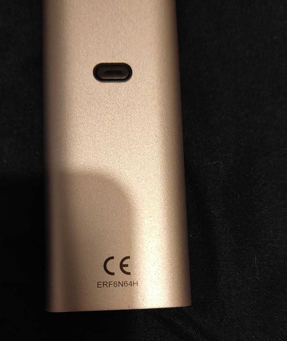 Comando original Hisense ERF6N64H prateado