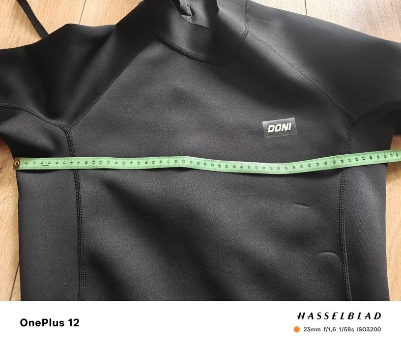 Pianka neoprenowa Doni rozmiar L,