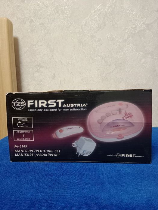 Маникюрный набор FIRST austria