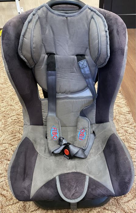Автокрісло 9-18 кг