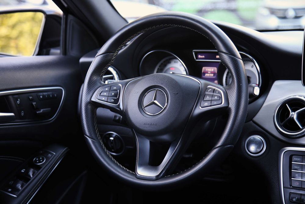 Mercedes-Benz GLA 2016