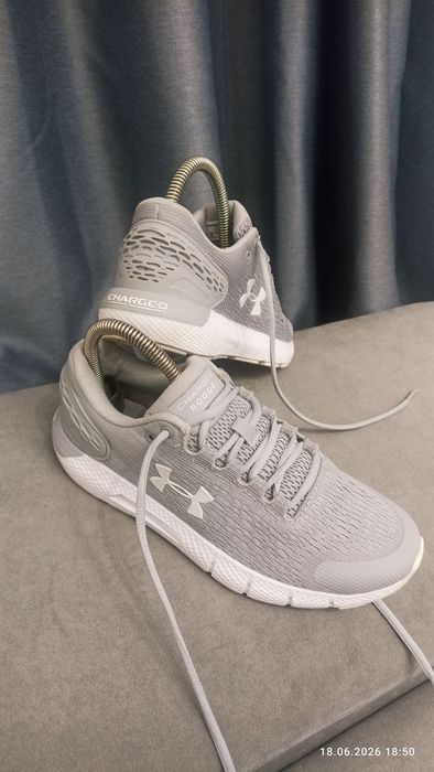 Кросівки Under Armour Charger Rogue 2