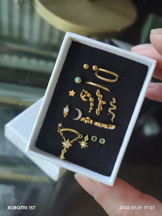 Duży zestaw kolczyki piercing złote