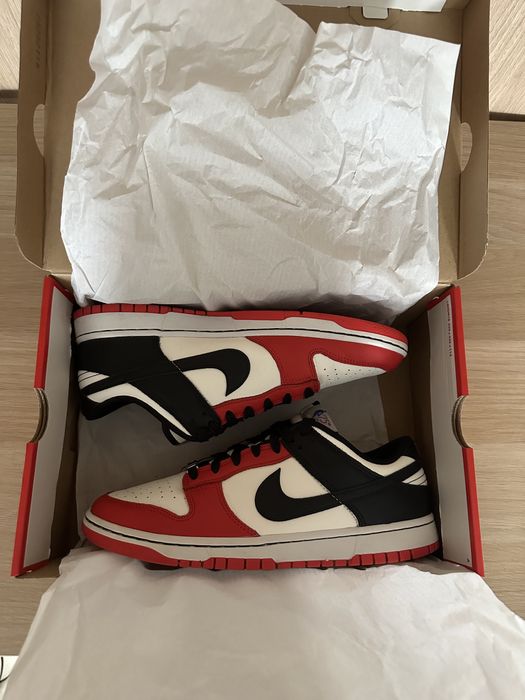 Nike Dunk Low 75th NBA Chicago
