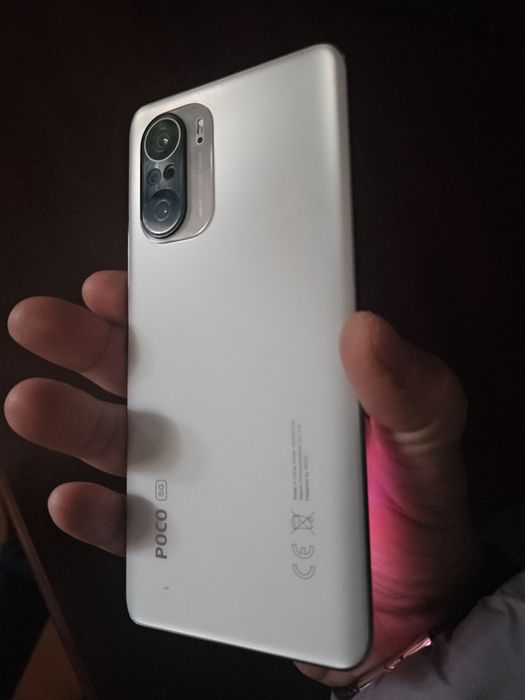 POCO F3 6/128 (artic white)
