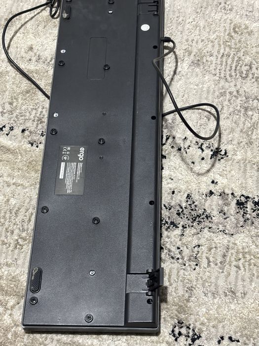 клавіатура як доя офісу так і для геймінгу підходить