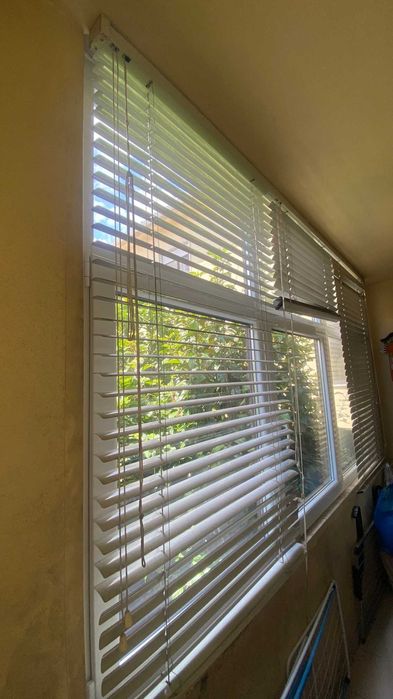 Estores de alumínio triplos64575289706626120