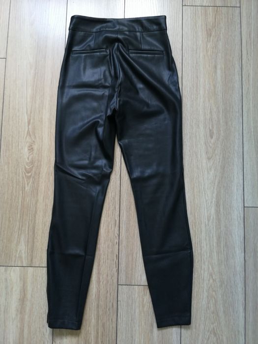 Spodnie damskie czarne skajka XS/34/6 Reserved nowe