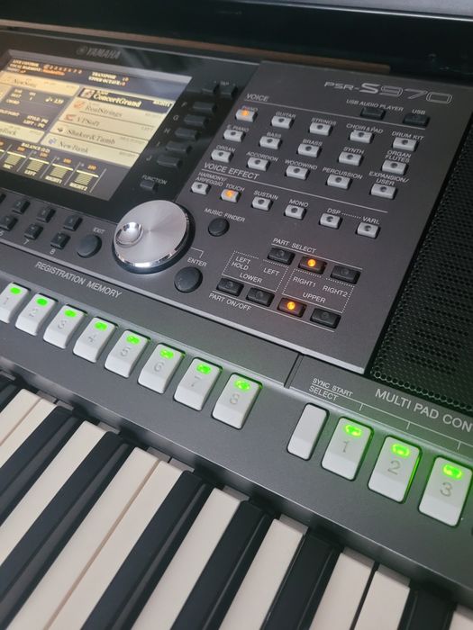 Yamaha psr s970 + 581 styli