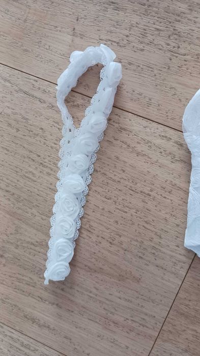 Ubranko do chrztu dla dziewczynki rozmiar 74