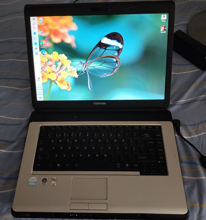 Laptop Toshiba Satellite L300   super funcional