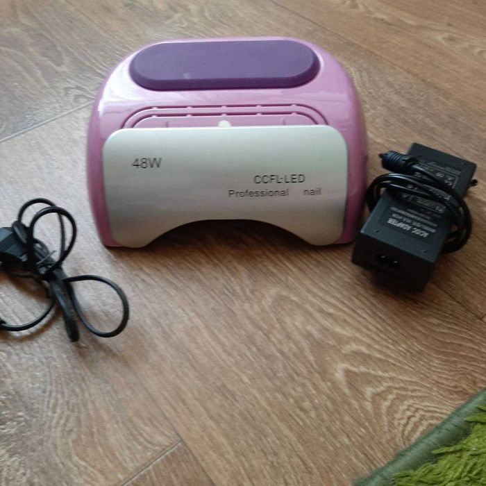 Лампа для манікюру