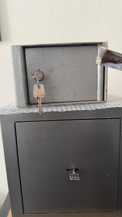 Продам сейф для зброї