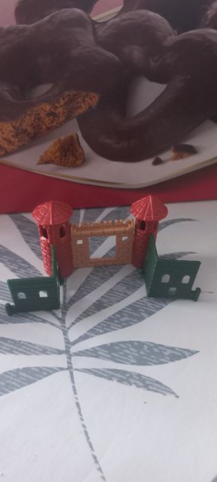 Подставки под  Солдатики из Киндер!