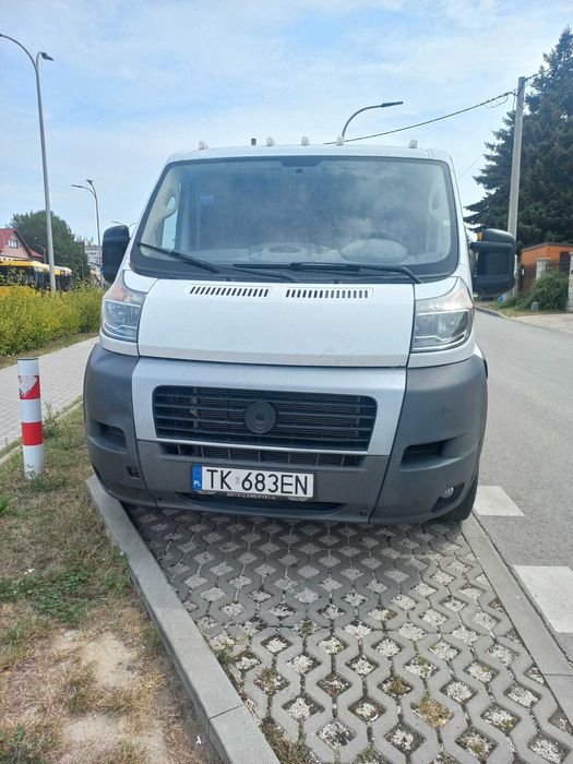 Wynajem busa blaszaka l3h2 ram promaster 280koni automat hak kurierBUS