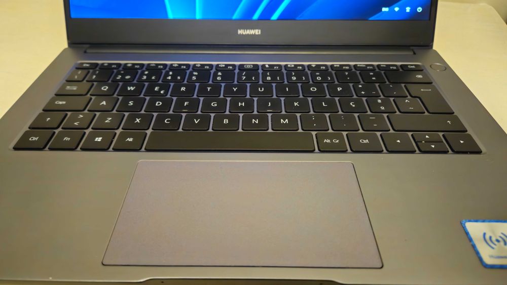 Huawei MateBook D14 i5 8GB 512GB SSD – idealny do pracy i nauki