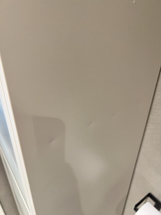Jysk vitrine with glass