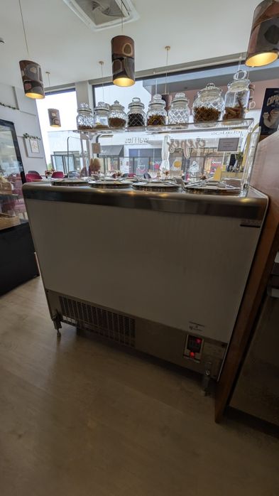 Vitrine Pozzetti BRX 8+8