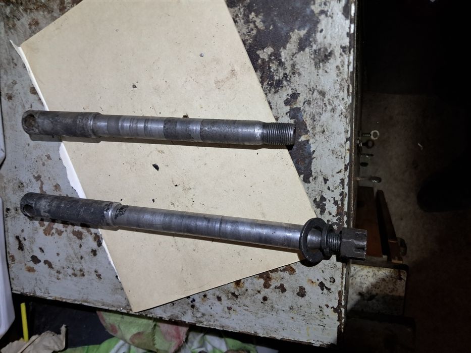 Амортизатори ,вісь задня передня