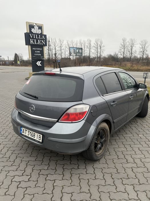 Продам опель в хорошому стіні